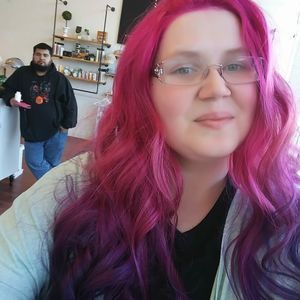 Meet your Posher, Kay